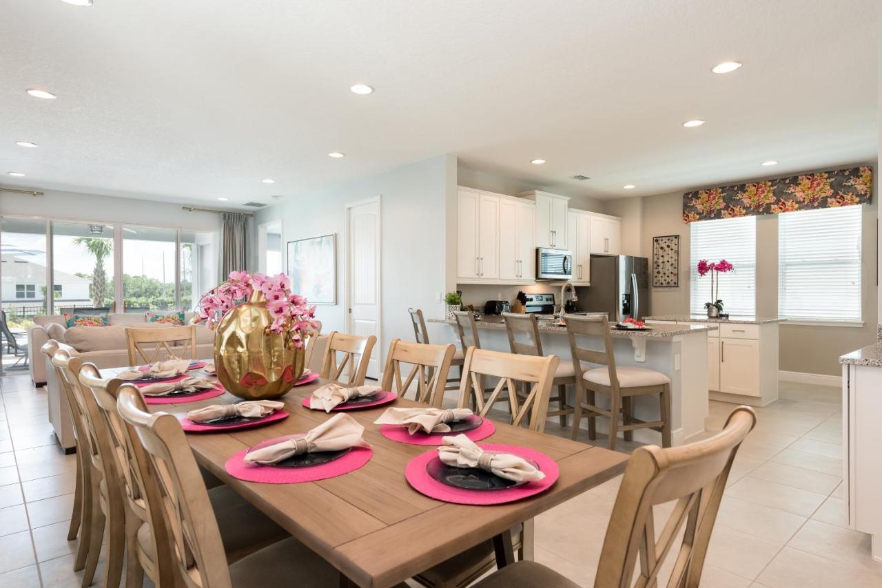 Vibrant Home By Rentyl Near Disney With Private Pool, Foosball Table & Resort Amenities - 7418M Orlando Exterior photo
