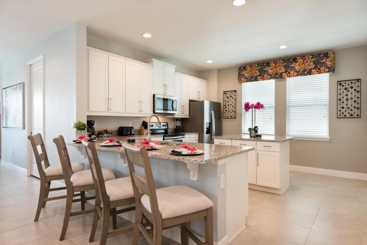 Vibrant Home By Rentyl Near Disney With Private Pool, Foosball Table & Resort Amenities - 7418M Orlando Exterior photo